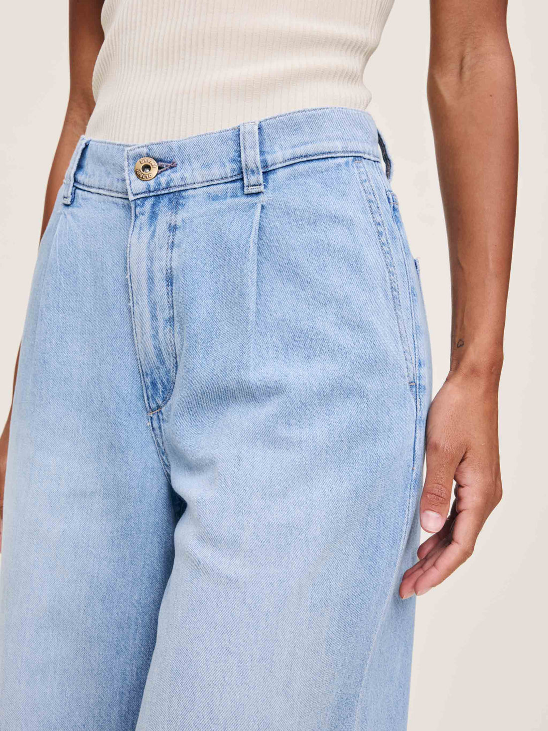 Isabel Wide Leg Jean