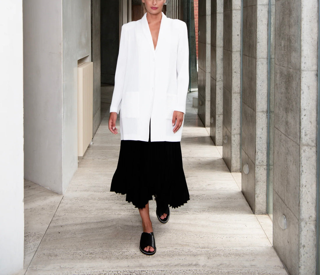 Plisse Blazer White