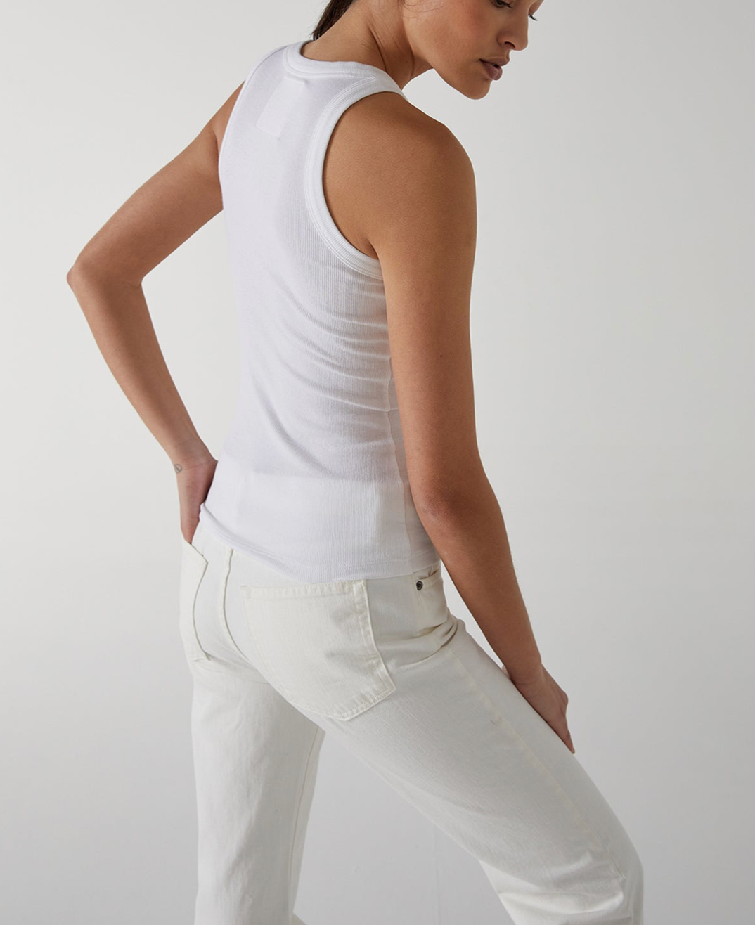 Cruz Tank WHT