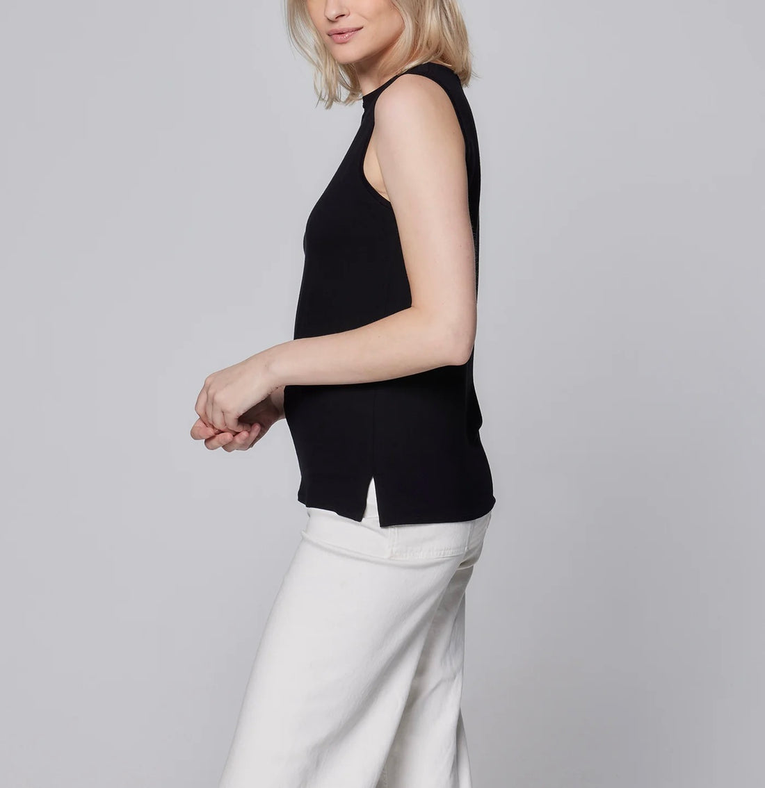 Soft Touch Semi Relaxed Boatneck Tank Black