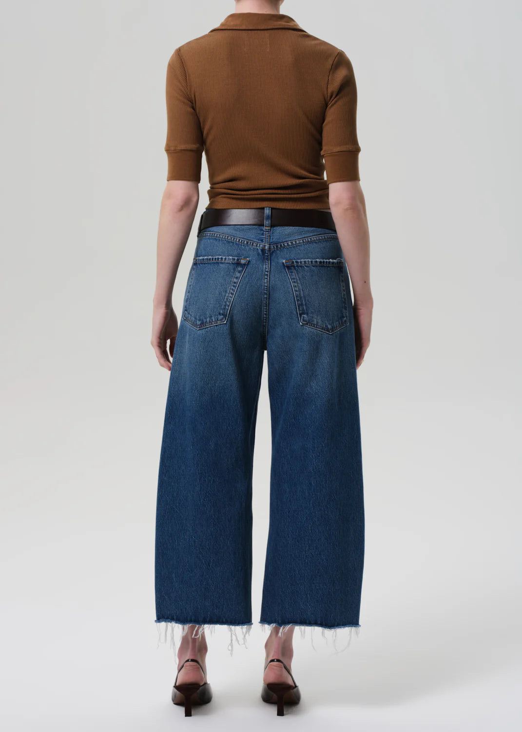 Alya Raw Hem Crop Jean