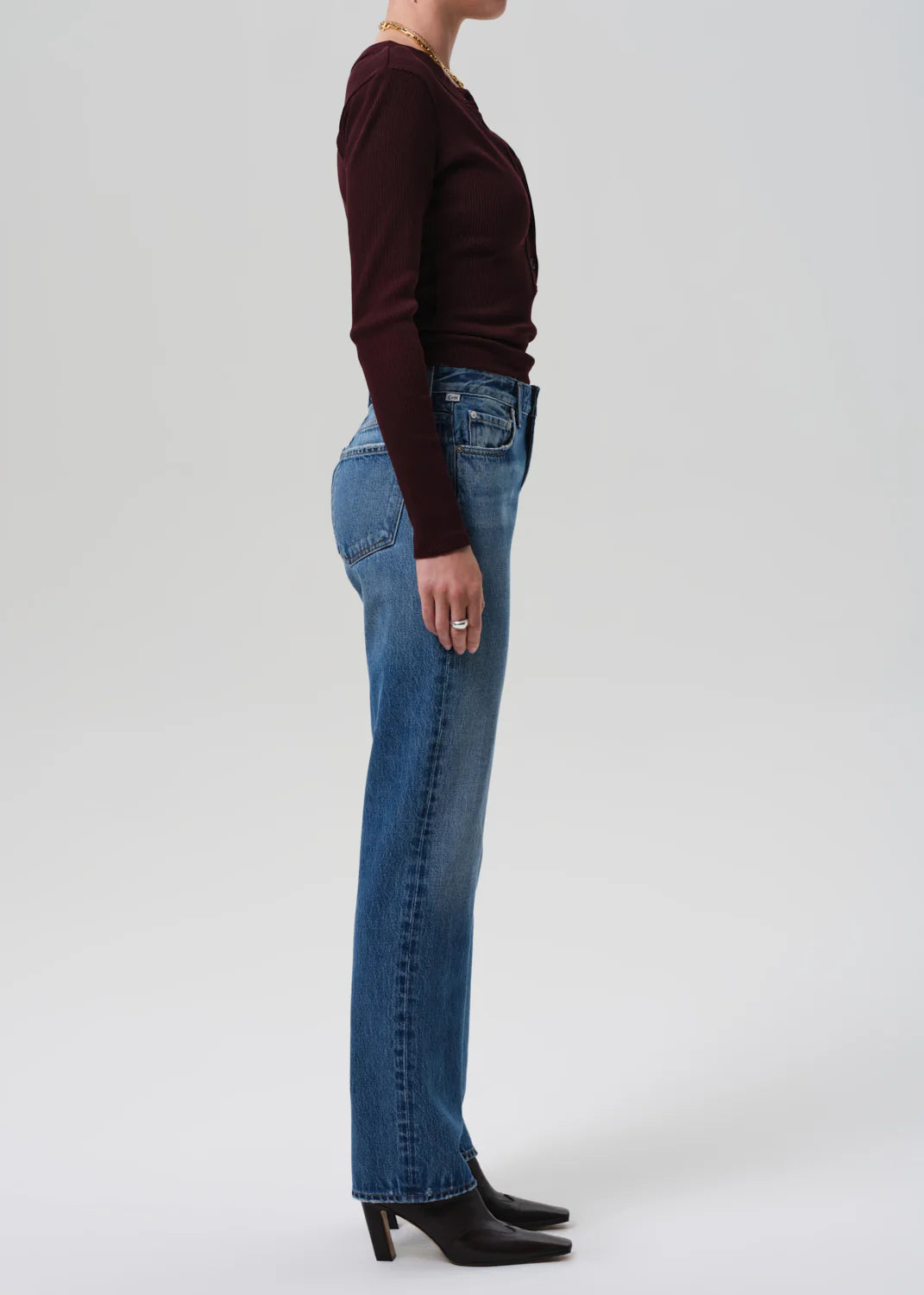 Zuri Jean