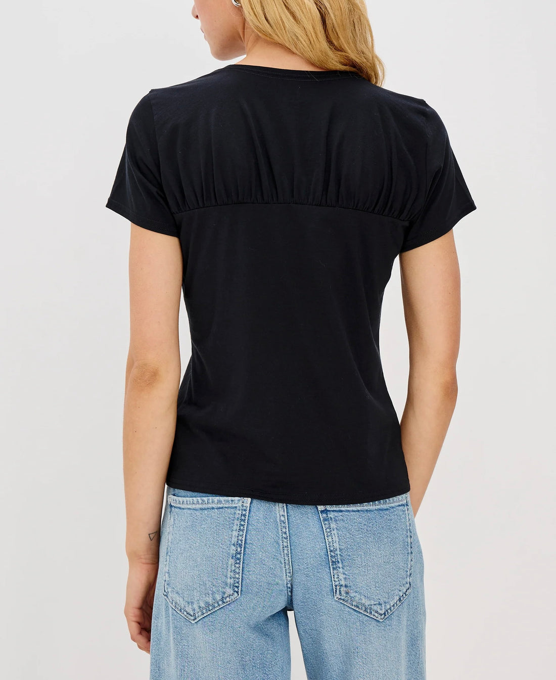 Janis Tee