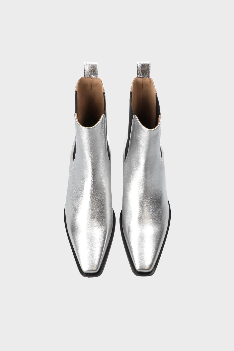 Sleek Chelsea Boot