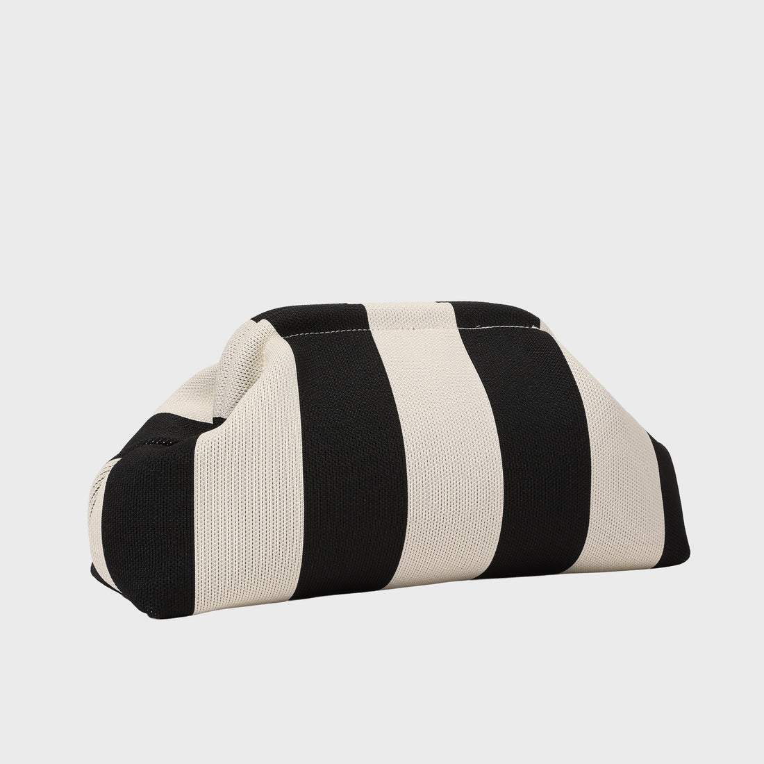 City Girl Pouch In Black/White