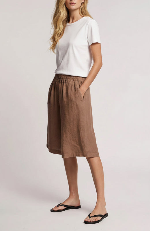 Tove Linen Short