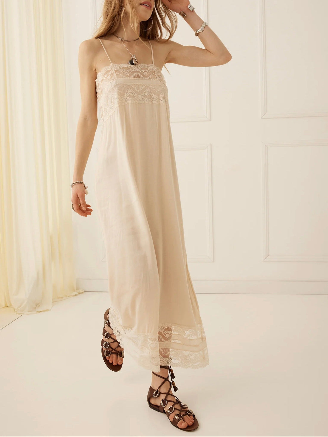 Mila Lace Dress