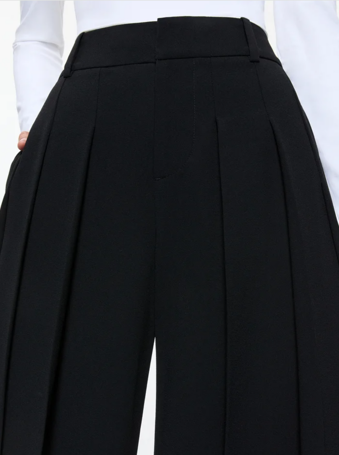 Simon Wide Leg Pleated Trouser