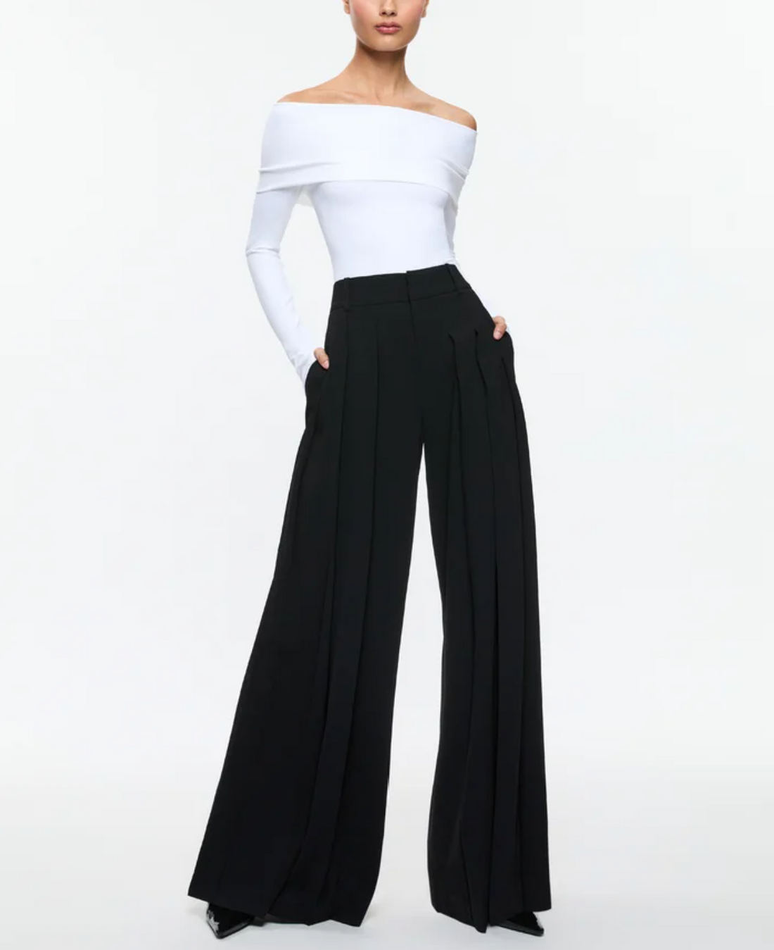 Simon Wide Leg Pleated Trouser