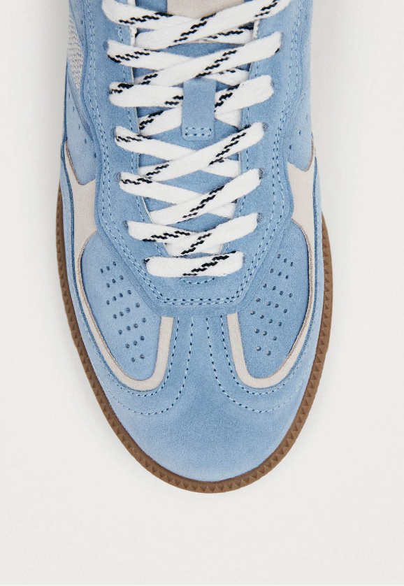 Rife In Cornflower Blue