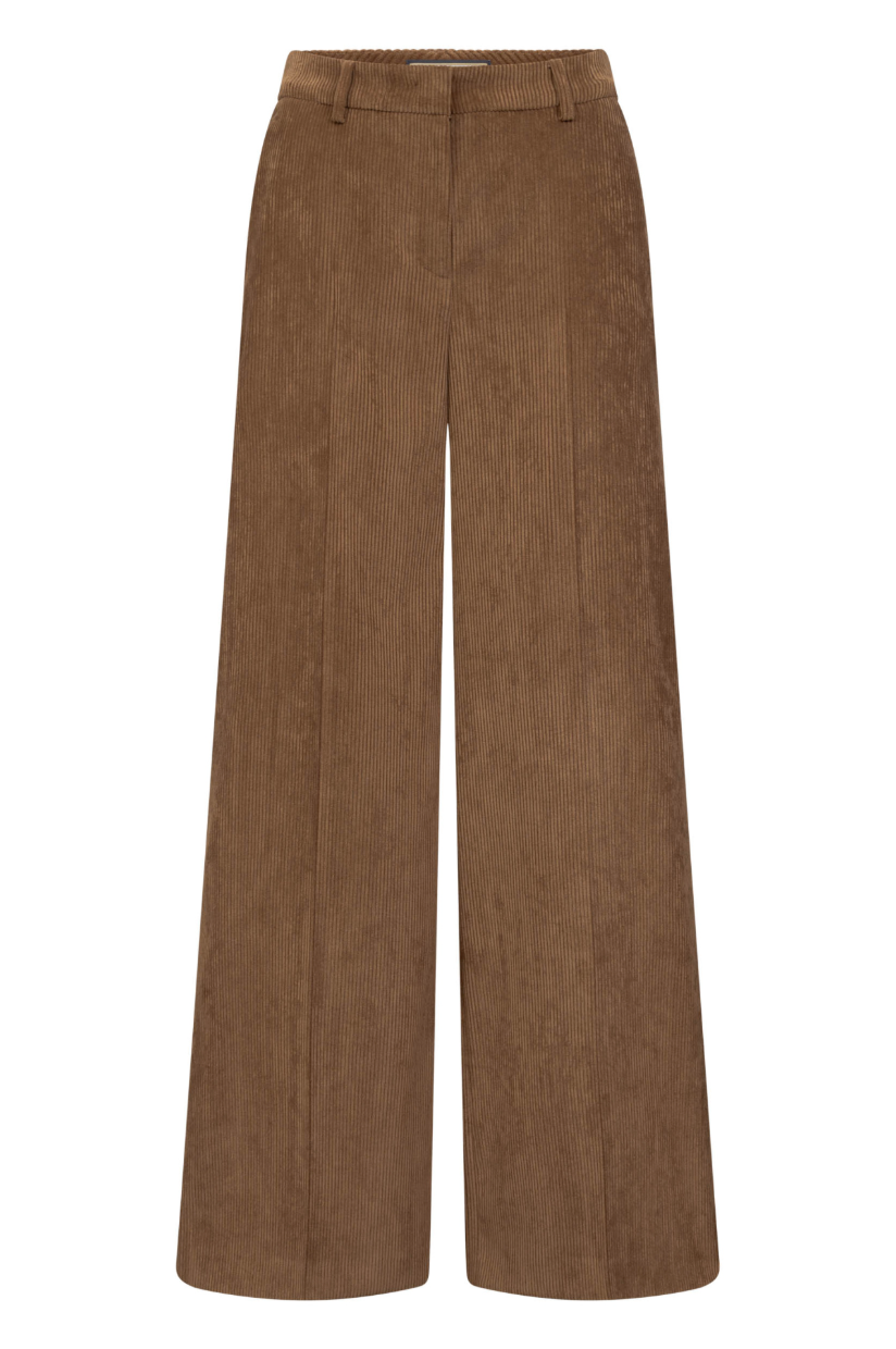 Shiloh In Corduroy