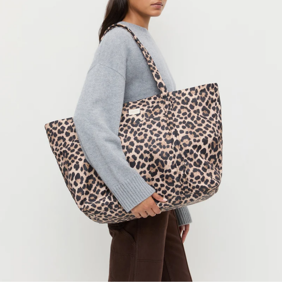 Dina Travel Tote