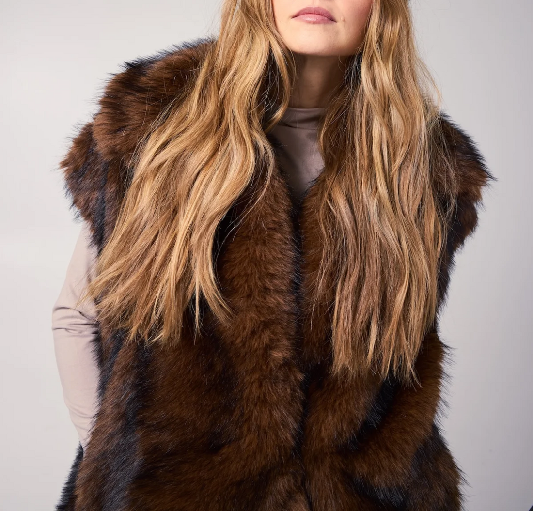 Mia Vest