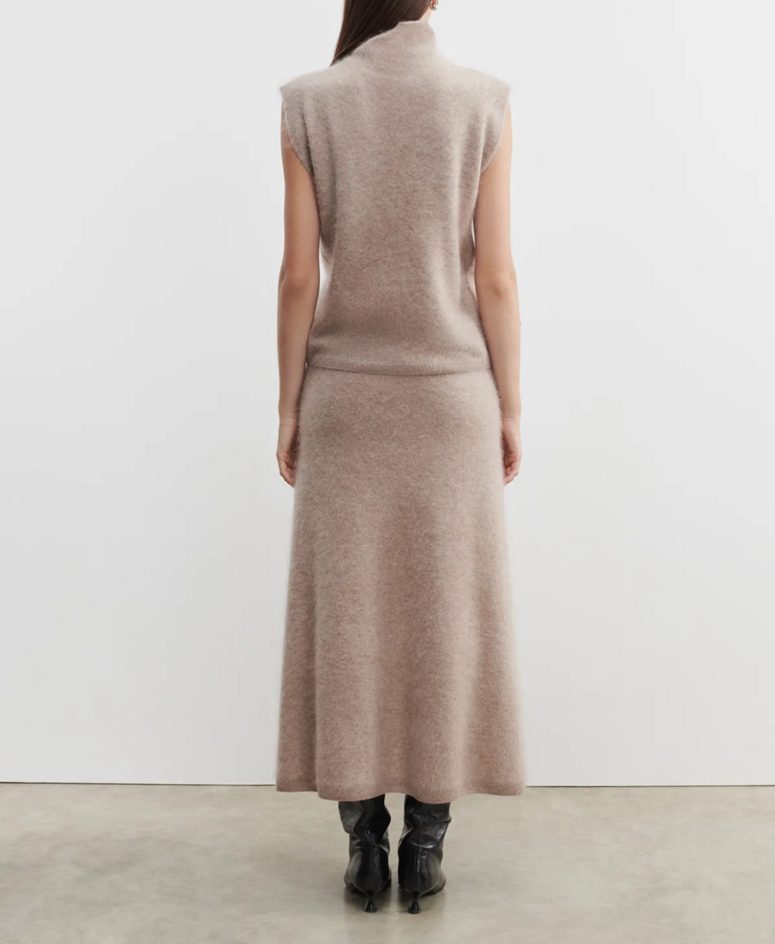 Sleeveless Turtleneck