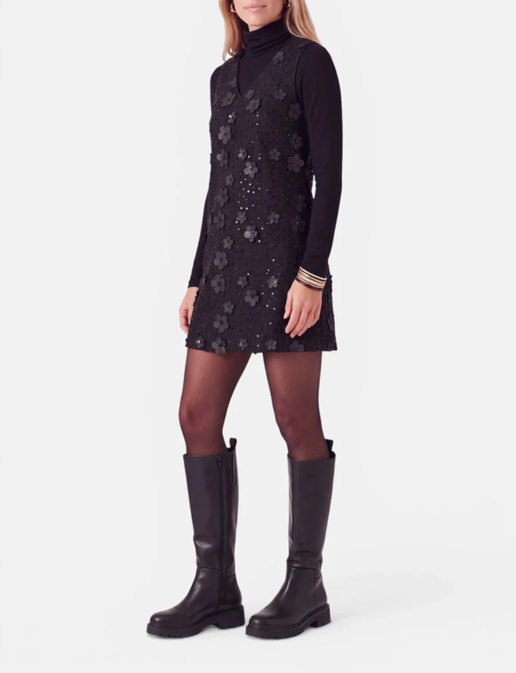 Nero V Neck Dress