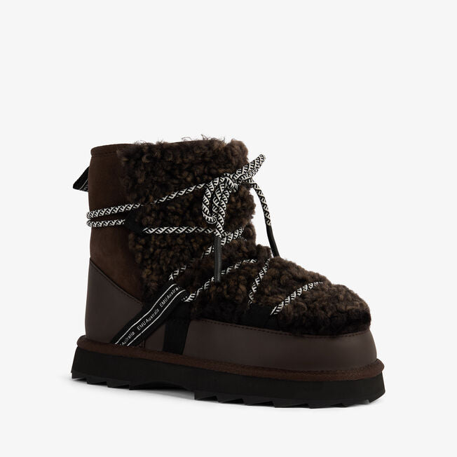Blurred Teddy Boots
