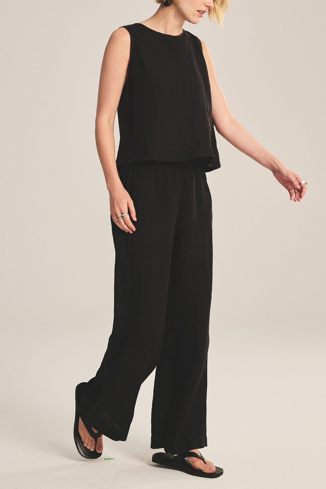 Lola Linen Pant In Black