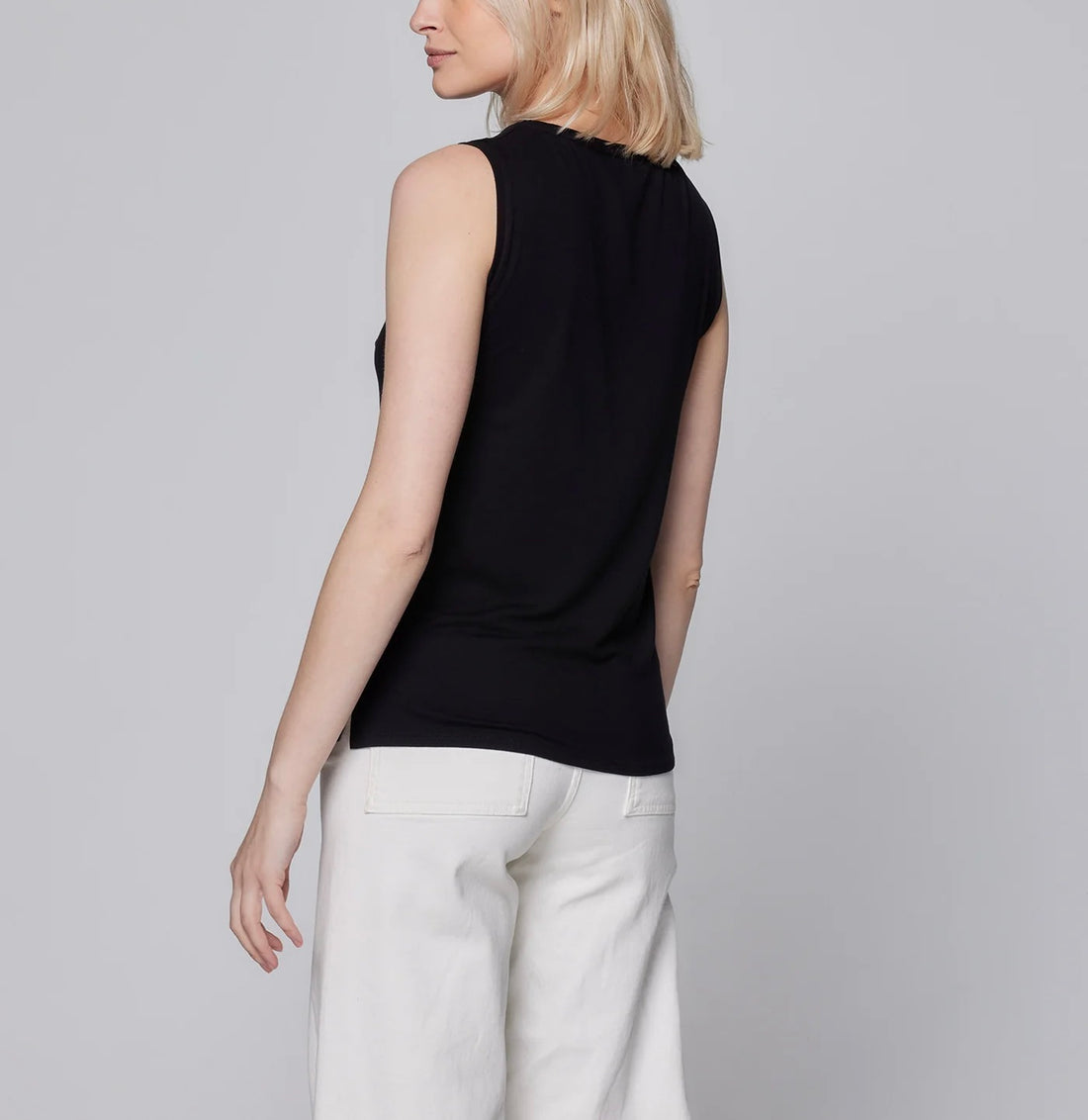 Soft Touch Semi Relaxed Boatneck Tank Black